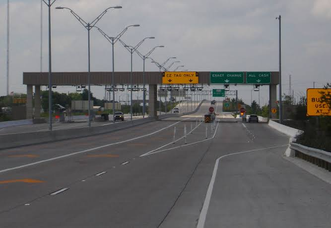 Toll booth locations on the Fort Bend Parkway of Houston connecting Sienna Plantation to US 90A.